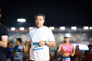 BIB: 4519
                            <button type="button" onclick="openModal(22889828)" class="btn btn-primary btn-sm float-right btn-popup" data-toggle="modal" data-target=".modal-high-quality">
                        <i class="fas fa-shopping-cart"></i> Add to Cart
                    </button>
                                            <button type="button" onclick="isThisMe(22889828, true)" class="btn btn-success btn-sm float-right btn-popup btn-isme hidden" data-toggle="tooltip" data-placement="bottom" title="นี่คือรูปของคุณใช่ไหม คลิกที่นี่เพื่อเอาเข้าอัลบั้ม">
                        <i class="fas fa-plus"></i> Add to album
                    </button>
                    <button type="button" onclick="isThisMe(22889828, false)" class="btn btn-warning btn-sm float-right btn-popup btn-isnotme hidden">
                        <i class="fas fa-ban"></i> Remove from album
                    </button>